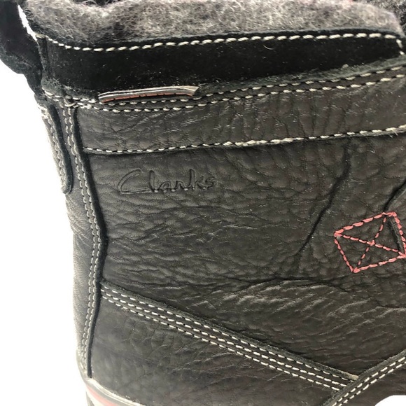 Clarks Black Leather Goretex Waterproof Men's Boot - Picture 3 of 7